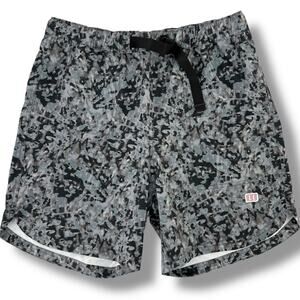Topo Designs 6" River Shorts Mens Size Medium Abstract Camo Slate Nebula Print